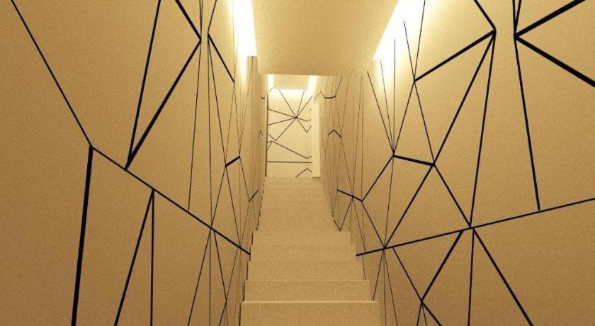 Capsule@hive Bugis Hostel *