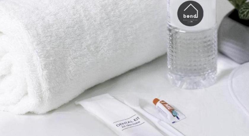 Hostel Capsule@hive Bugis Singapore